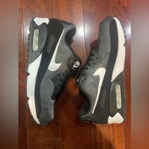 Gray, Black, and White Nike Air Max 90